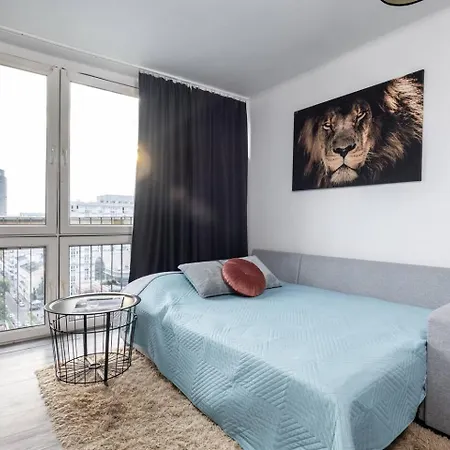 Dove Deluxe Center Apartment